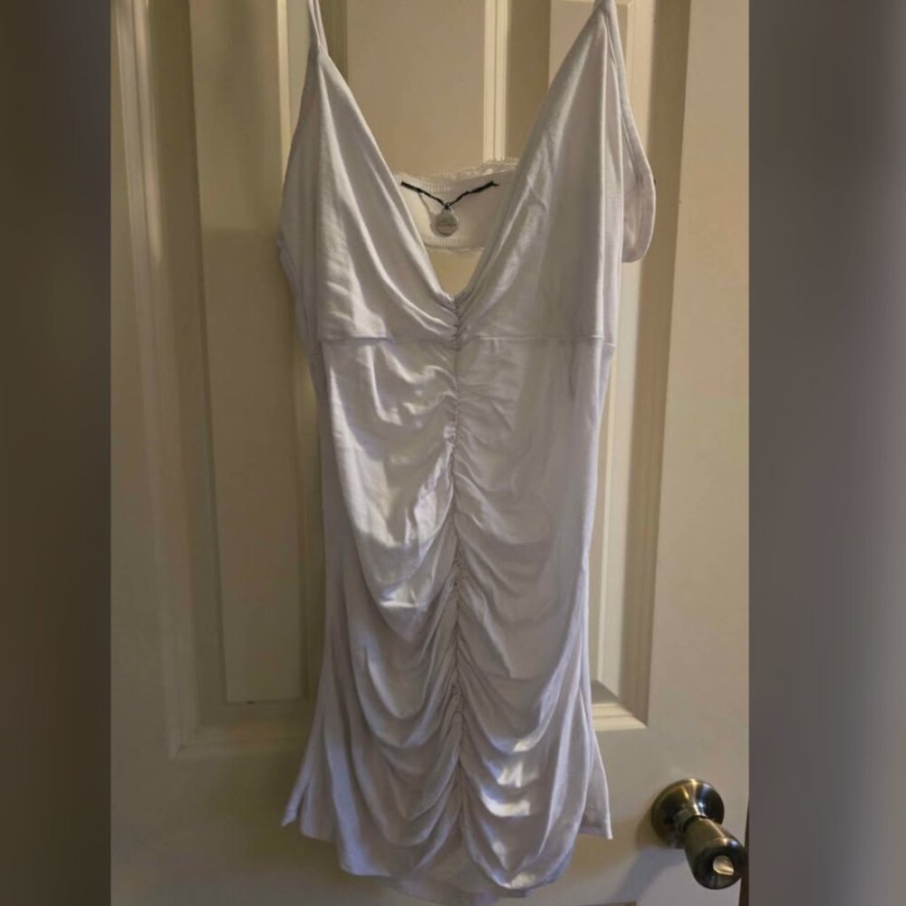 Buckle BKE Boutique ruched tank - backless. Size Large.